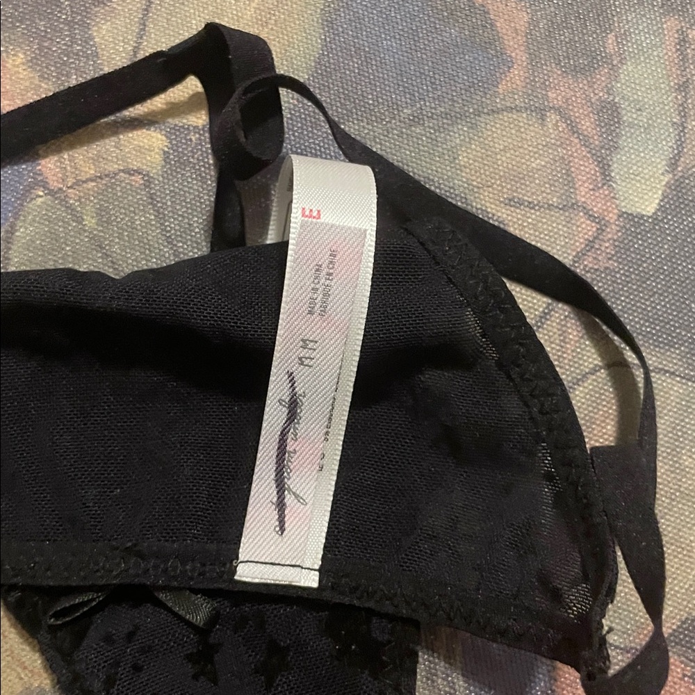 G String - Picture 2 of 4